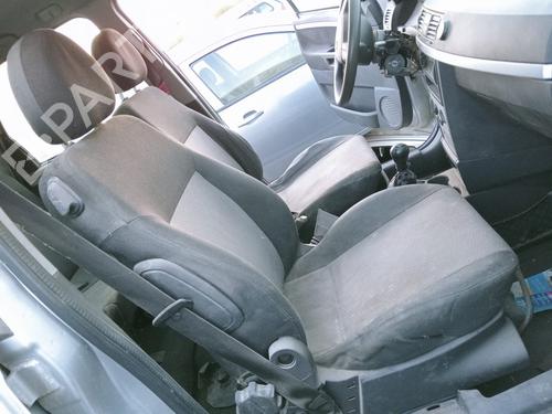 Used Right front seat OPEL MERIVA A MPV (X03) 1.7 DTI (E75) (75 hp) 25030874