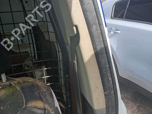 Front left seatbelt FORD TRANSIT COURIER B460 MPV  BP25131202I26