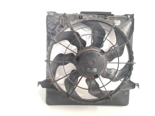 Used Radiator fan HYUNDAI i30 (FD) [2007-2012]  11059736
