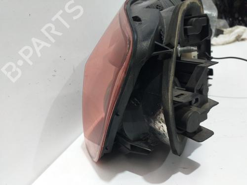 Right taillight PEUGEOT 407 (6D_) 2.0 (6DRFNB, 6DRFNE) | BP24147461C35 
