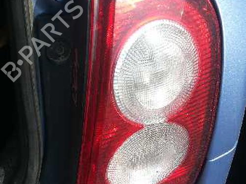Right taillight NISSAN MICRA III (K12) 1.2 16V | BP9354675C35 