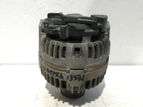 Used Alternator OPEL ASTRA H (A04) 1.6 (L48) (105 hp) 9361348