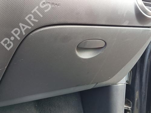 Used Glove box SEAT LEON (1P1) 1.6 TDI (105 hp) 16476940