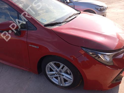 Used Right front fenders TOYOTA COROLLA Hatchback (_E21_, _EA1_, _EH1_) [2018-2025]  29998370