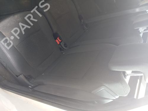 Used Rear left seatbelt PEUGEOT 5008 (0U_, 0E_) 1.6 HDi (112 hp) 28702947