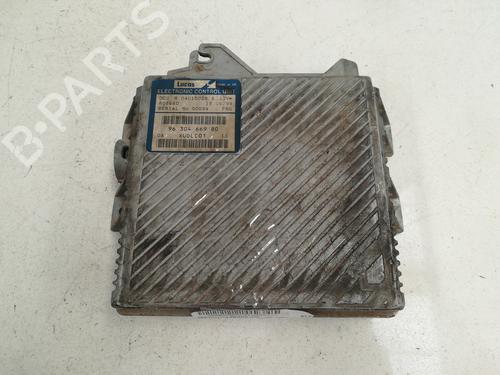 Used Engine control unit (ECU) PEUGEOT 406 (8B) 2.0 HDI 90 (90 hp) 9355438