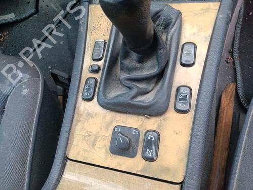Used Other MERCEDES-BENZ E-CLASS (W210) E 300 D (210.020) (136 hp) 19340491
