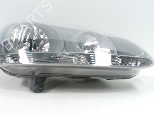 Right headlight VW GOLF V (1K1)  | BP13300368C29 