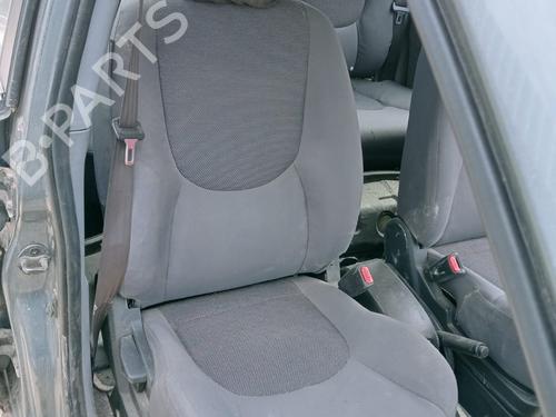 Stol høyre foran HYUNDAI MATRIX (FC) 1.5 CRDi VGT (110 hp) 18147224