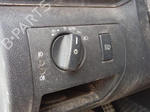 Used Headlight switch MERCEDES-BENZ A-CLASS (W169) A 180 CDI (169.007, 169.307) (109 hp) 24366420