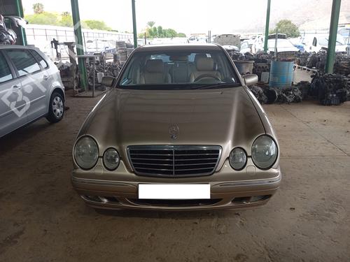 Left taillight MERCEDES-BENZ E-CLASS (W210) E 270 CDI (210.016) | BP29923951C34