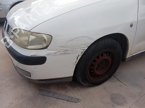 Used Left front fenders SEAT CORDOBA (6K1, 6K2) 1.4 i (60 hp) 20296923