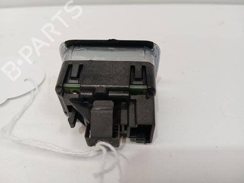Right rear window switch MERCEDES-BENZ GLA-CLASS (X156) GLA 200 CDI / d (156.908) | BP21131755I28 