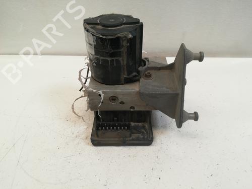 Used ABS pump MERCEDES-BENZ CLK (C208) [1997-2003]  10246040
