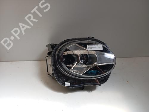 right-headlight-nissan-juke-f16_-2019-24571788 main image