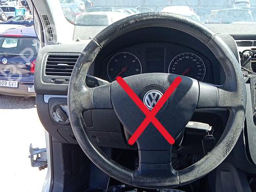 Used Steering wheel VW GOLF V (1K1) 1.9 TDI (105 hp) 22598440