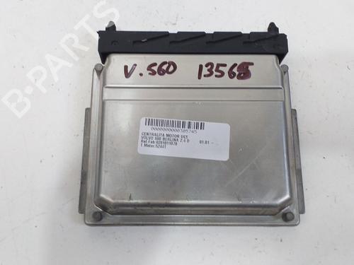 Used Engine control unit (ECU) VOLVO S60 I (384) 2.4 D (163 hp) 9426207