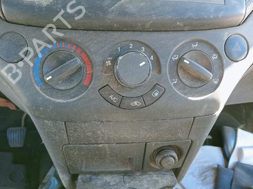 Used Climate control CHEVROLET AVEO / KALOS Hatchback (T250, T255) 1.4 16V (94 hp) 17154914