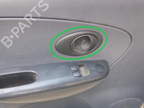 Used Front left interior door handle DAEWOO MATIZ (M100, M150) 0.8 (52 hp) 16228568