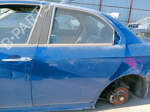 Venstre bak lås ALFA ROMEO 156 (932_) 1.9 JTD 16V (932AXE00) (140 hp) 12281020
