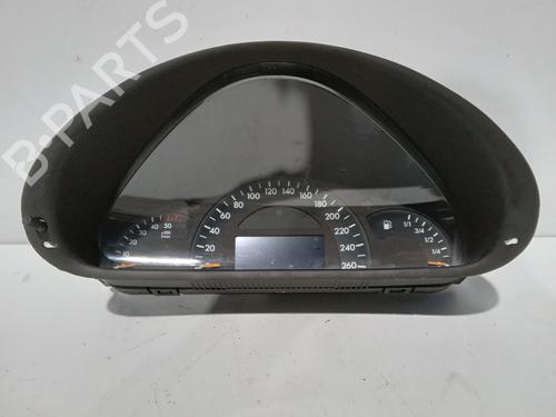 Used Instrument cluster MERCEDES-BENZ C-CLASS (W203) C 220 CDI (203.006) (136 hp) 29316442