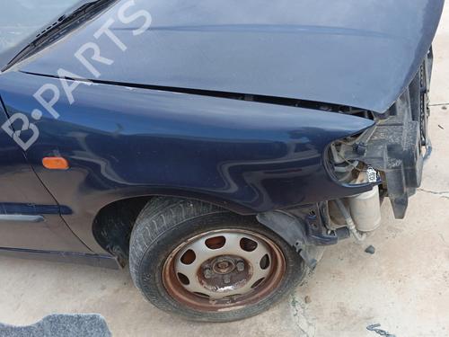Used Right front fenders VW POLO III (6N1) 75 1.6 (75 hp) 17144214