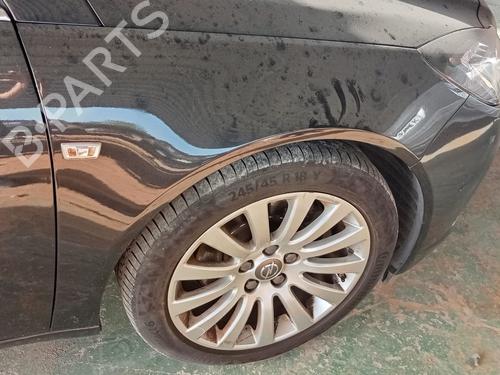 Used Right front fenders OPEL INSIGNIA A (G09) [2008-2017]  28444208