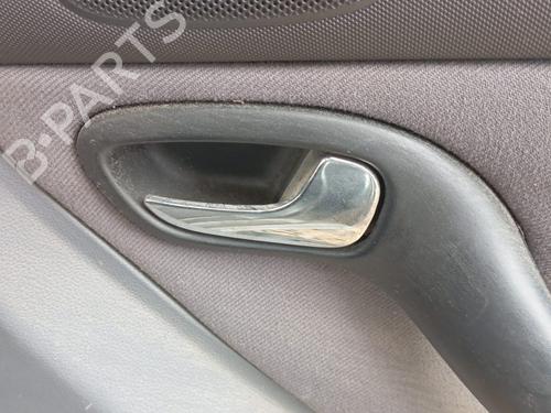 Højre bagtil invendig håndtag SEAT LEON (1M1) 1.9 TDI (110 hp) 16236610