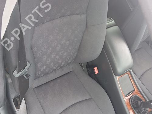 Used Right front seat MERCEDES-BENZ C-CLASS (W203) C 200 CDI (203.004) (116 hp) 25903265