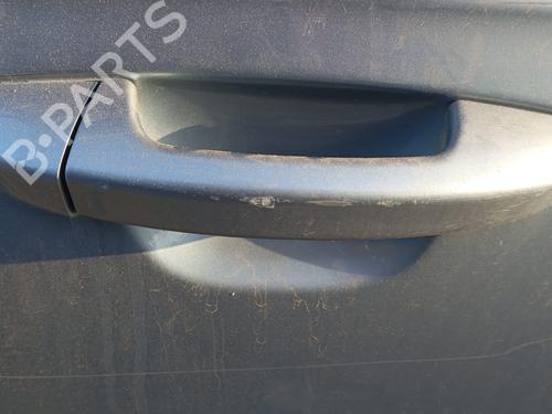Høyre foran utvendig håndtak VW PASSAT B6 (3C2) 1.9 TDI (105 hp) 16231710