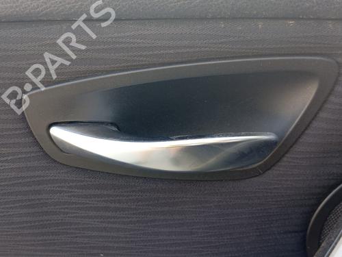 Used Front left interior door handle BMW 1 (E87) 116 d (116 hp) 28484620