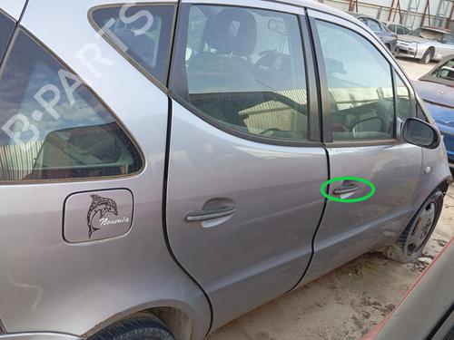 Used Front right exterior door handle MERCEDES-BENZ A-CLASS (W168) A 160 (168.033, 168.133) (102 hp) 24417435