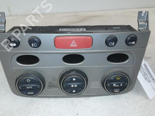 Used Climate control ALFA ROMEO 147 (937_) 1.6 16V T.SPARK ECO (937.AXA1A, 937.BXA1A) (105 hp) 15652592