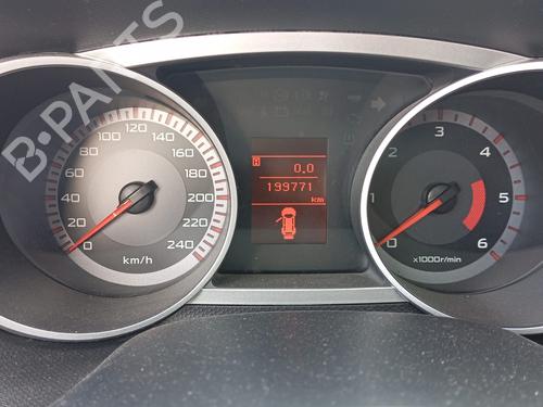 Used Instrument cluster MITSUBISHI OUTLANDER II (CW_W) 2.0 DI-D (CW8W) (140 hp) 30263840