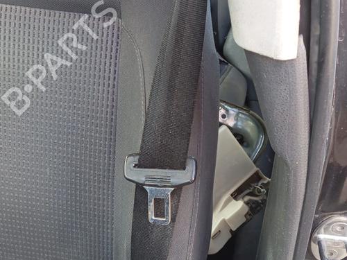 Used Front left seatbelt VW POLO IV (9N_, 9A_) 1.4 TDI (75 hp) 28488056