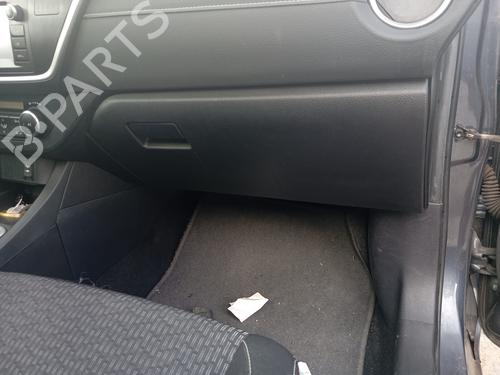 Used Glove box TOYOTA AURIS (_E18_) [2012-2019]  28412391