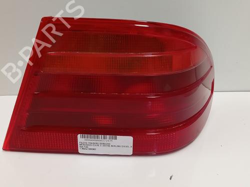 Used Right taillight MERCEDES-BENZ E-CLASS (W210) E 300 Turbo-D (210.025) (177 hp) 15558632