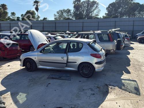 Aleta delantera izquierda PEUGEOT 206 Hatchback (2A/C) 2.0 S16 | BP29967483C41