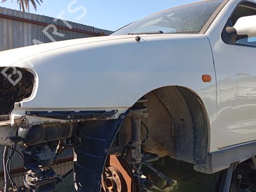 Used Left front fenders SEAT CORDOBA (6K1, 6K2) 1.6 i (101 hp) 16235116