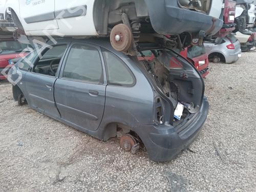Scheinwerfer links CITROËN XSARA PICASSO (N68) 1.6 16V | BP15676542C28 