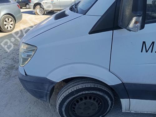 Used Left front fenders MERCEDES-BENZ SPRINTER 3-t Bus (B906) [2006-2019]  29826019