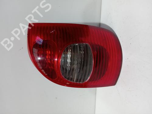 Farolim direito CITROËN XSARA PICASSO (N68) 2.0 HDi (90 hp) 31281817