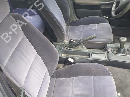 Front left seatbelt BMW 3 (E36) 318 i | BP17647313I26 