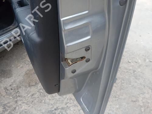 Used Front right lock FORD MONDEO III Saloon (B4Y) 2.0 16V TDDi / TDCi (115 hp) 29078752