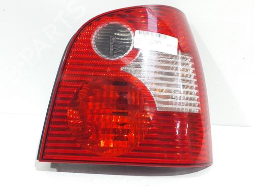 Højre baglygte VW POLO (9N_, 9A_) 1.4 TDI (75 hp) 11347899