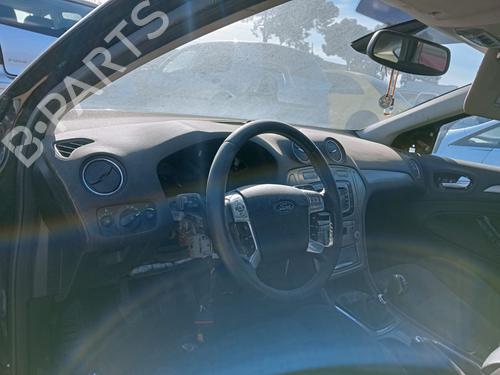 Used Dashboard FORD MONDEO IV (BA7) 2.0 TDCi (140 hp) 22600805