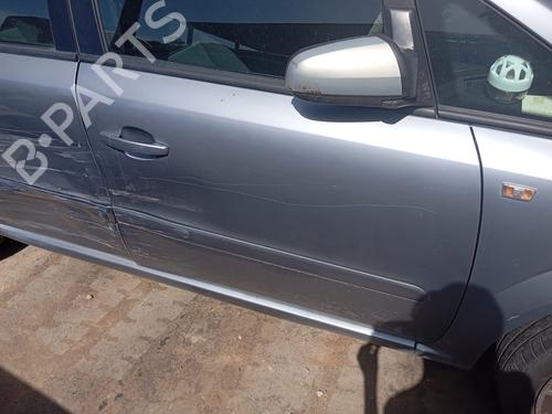 Used Front right exterior door handle OPEL ZAFIRA / ZAFIRA FAMILY B (A05) [2005-2019]  25038356