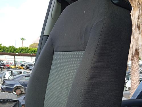 Used Right front seat FORD FUSION (JU_) 1.6 TDCi (90 hp) 22988197