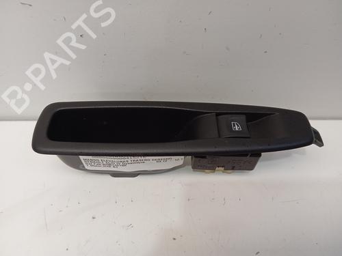 Used Right rear window switch RENAULT CLIO IV (BH_) [2012-2021]  20722712
