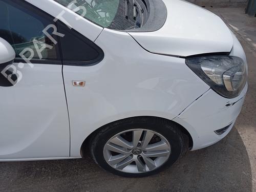 Used Right front fenders Right front fenders OPEL MERIVA B MPV (S10) 1.6 CDTI (75) (110 hp) 34245198 34245198